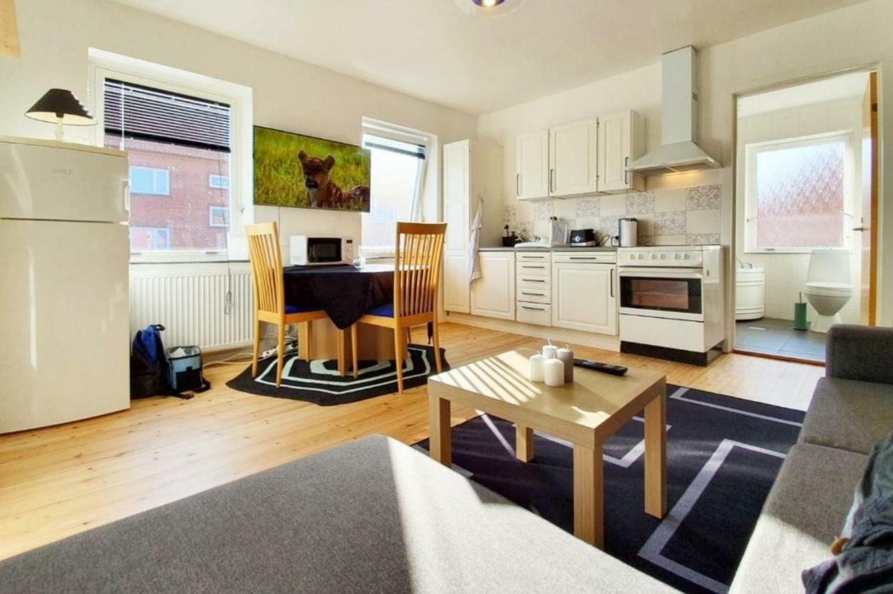 Struer Town Apartment Esterno foto